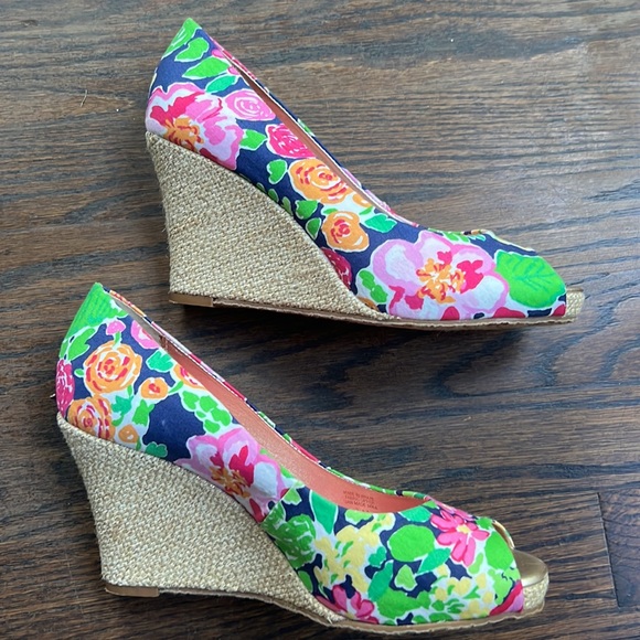 Lilly Pulitzer, NWOT, size 7, tweed patterned wedges - Picture 5 of 10